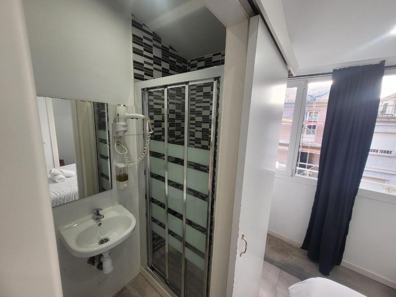 Ayz Frailes - Auto Check-In Property (Adults Only) 말라가 외부 사진