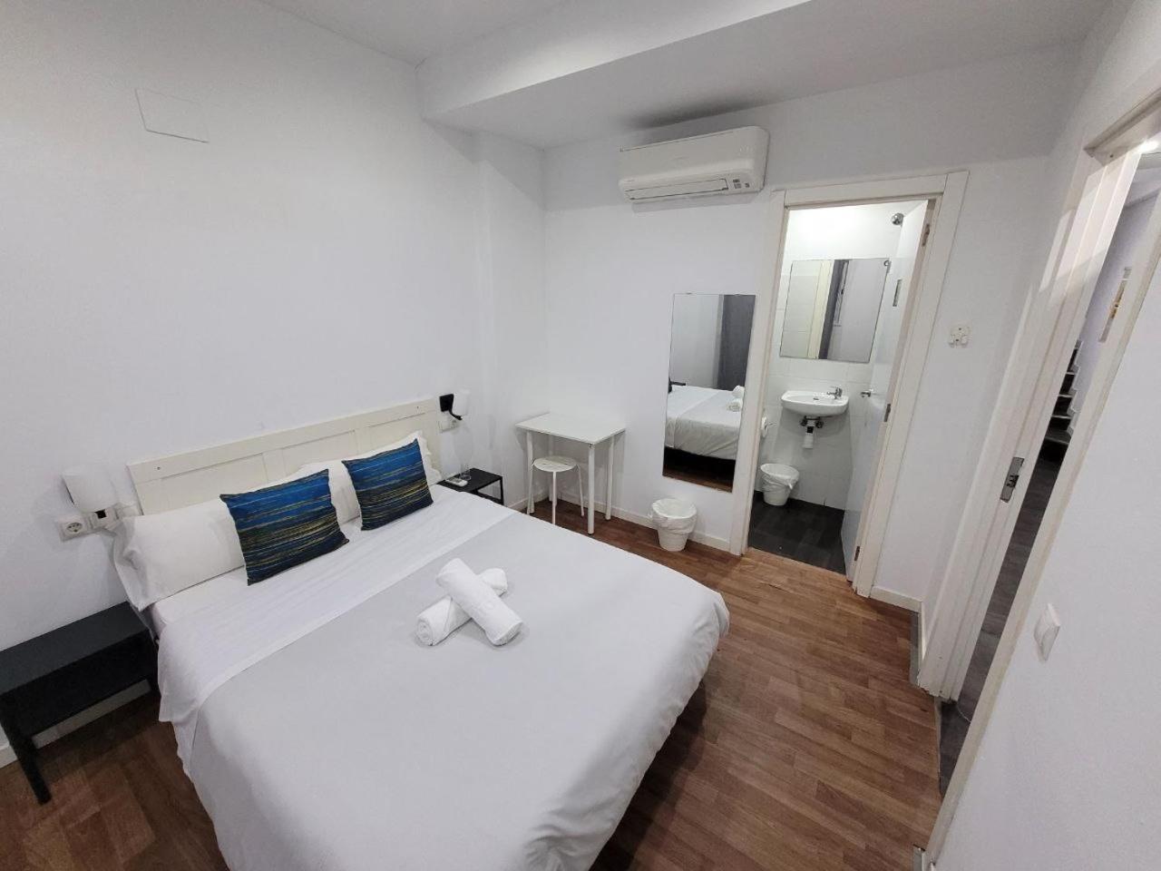 Ayz Frailes - Auto Check-In Property (Adults Only) 말라가 외부 사진