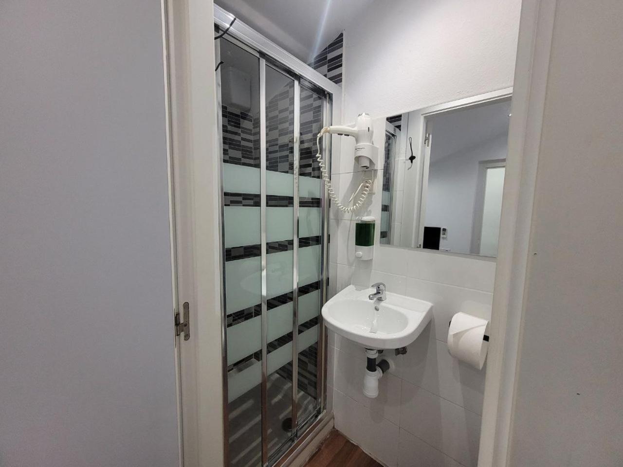 Ayz Frailes - Auto Check-In Property (Adults Only) 말라가 외부 사진